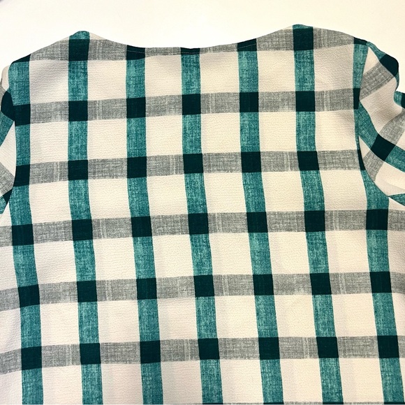🍭 3/$20 Zara turquoise &white plaid tartan quarter sleeve top with front pockets - Picture 10 of 11